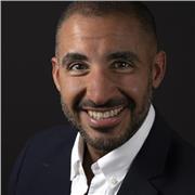 I'm Joe and i'm an English teacher who works in a public school in Spain. I'm certified TESL teach, and will help you learn how to improve your English and become better at speaking, listening, writing, and reading.
I believe that a good teacher has to be